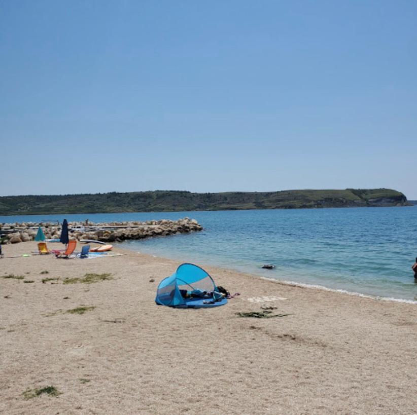 Casa Mare Rtina Garten Zwei Baeder Eg Esterno foto